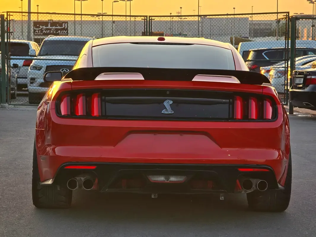 Ford Mustang GT 5.0 AT (466 حصان) - 6