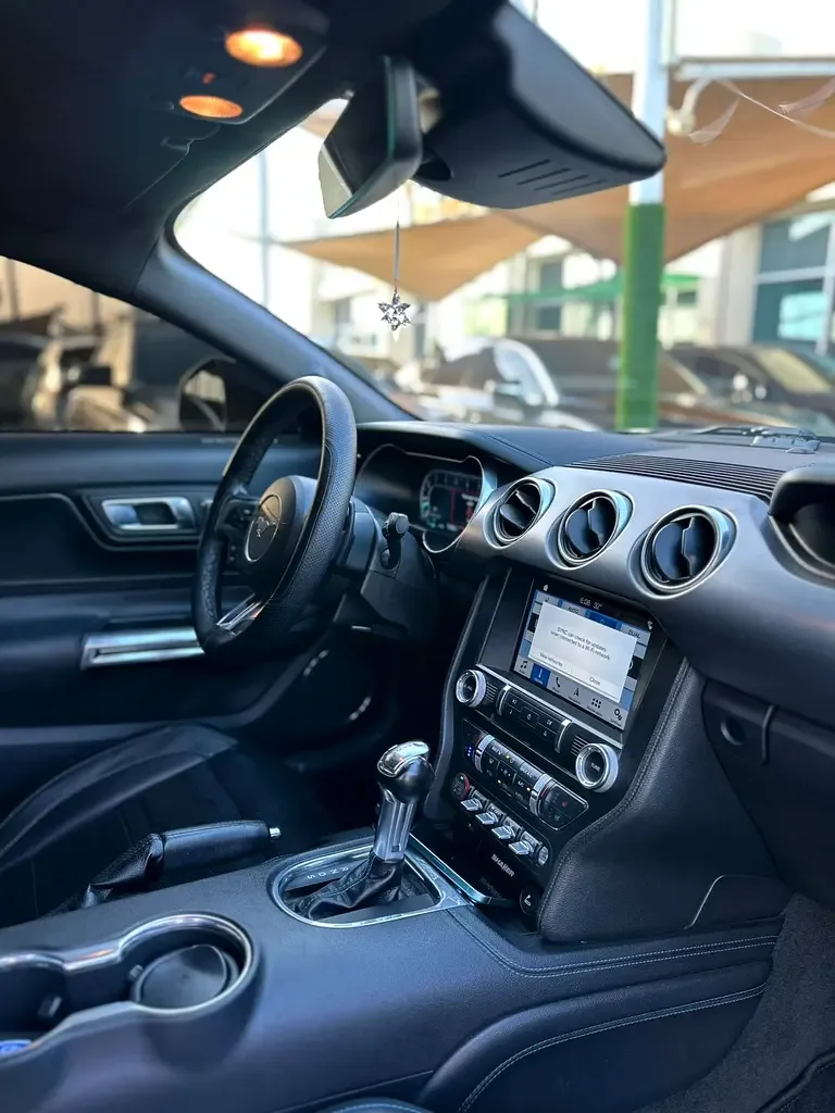 Ford Mustang GT 5.0 AT (466 حصان) - 6