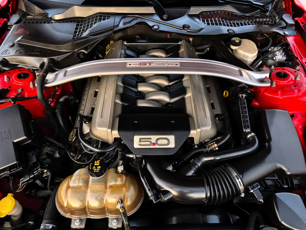 Ford Mustang GT 5.0 AT (466 حصان) - 15