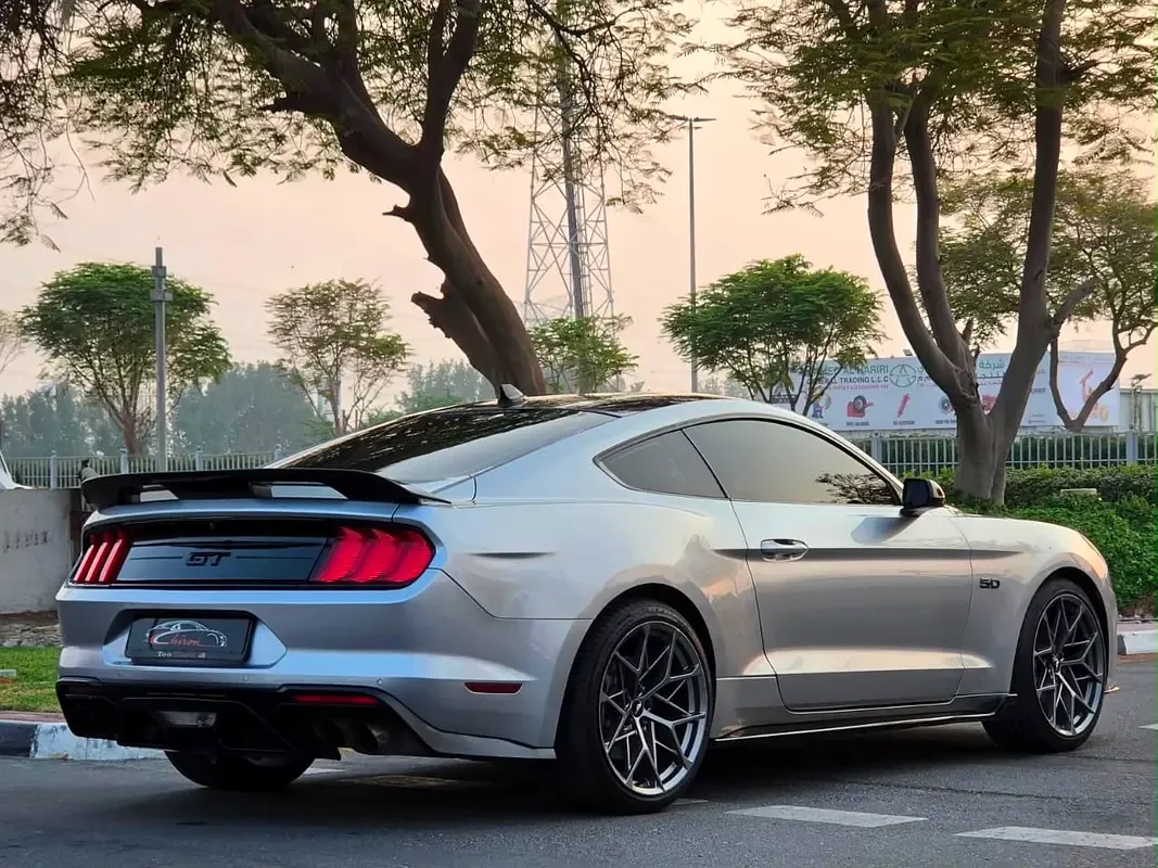 Ford Mustang GT 5.0 AT (466 حصان) - 6