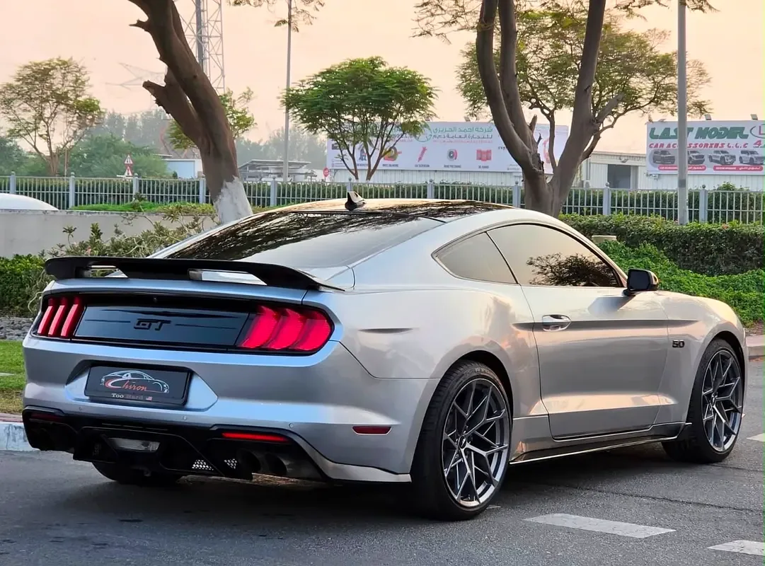 Ford Mustang GT 5.0 AT (466 حصان) - 13