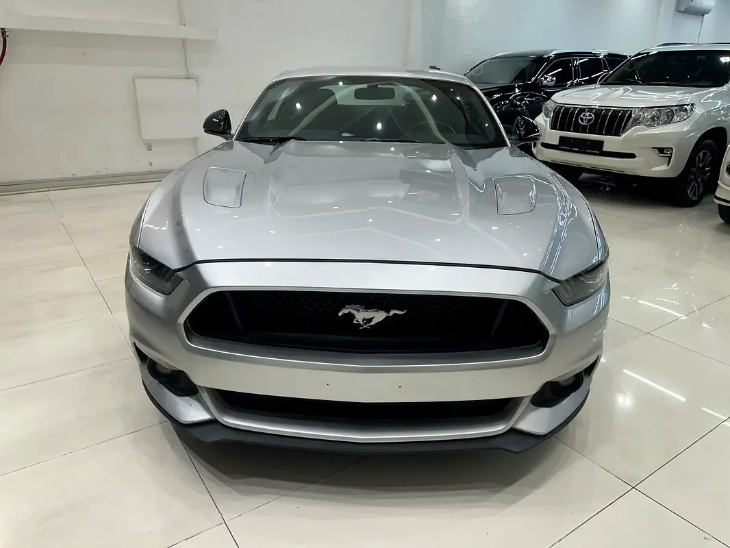 Ford Mustang GT 5.0 AT (466 حصان) - 3