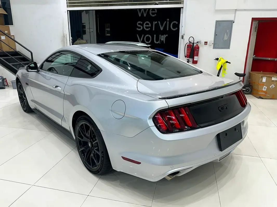 Ford Mustang GT 5.0 AT (466 حصان) - 7