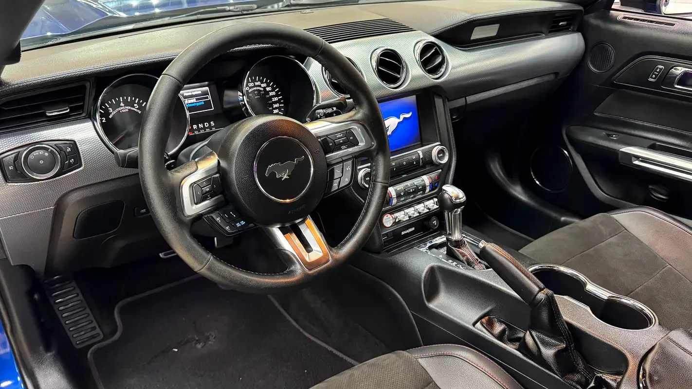 Ford Mustang GT 5.0 AT (466 hp) - 11
