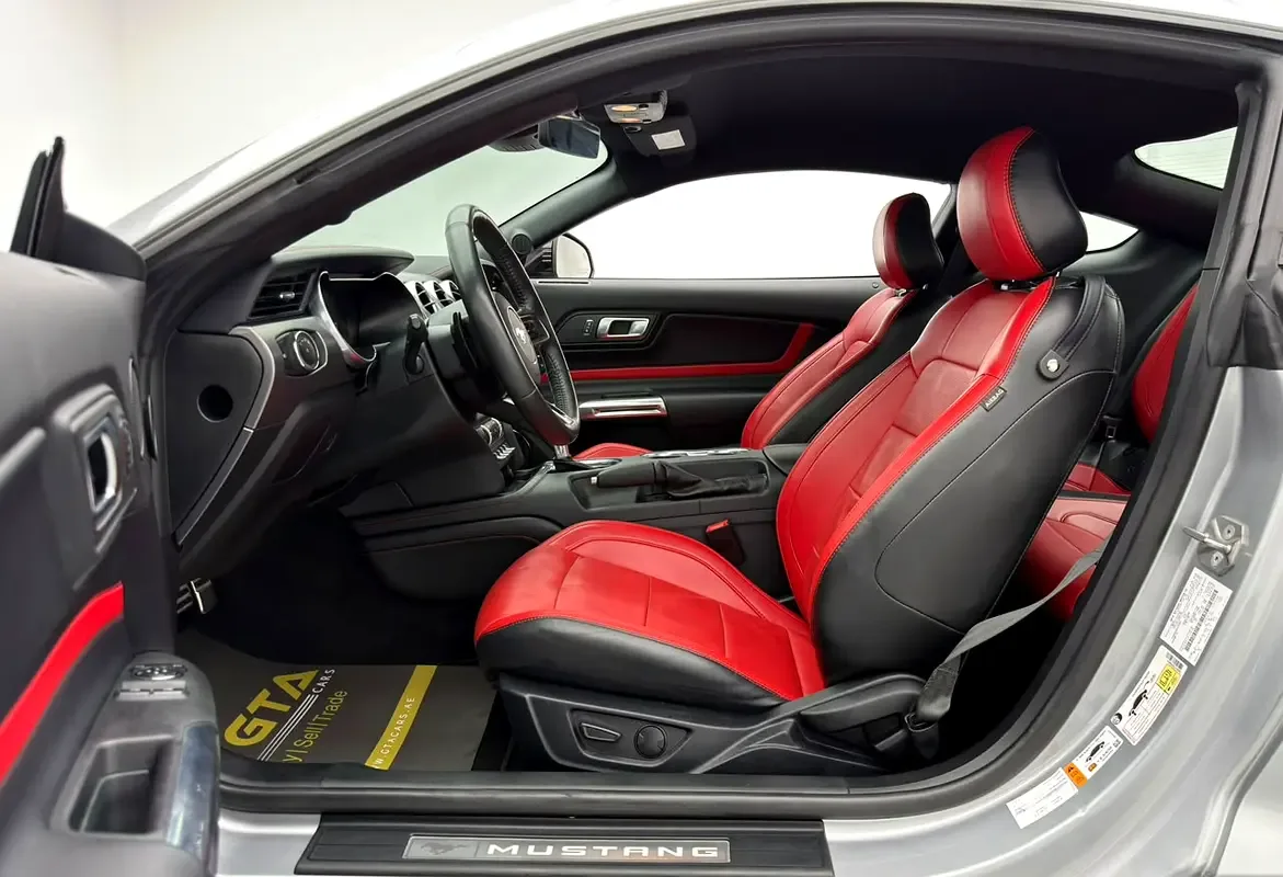 Ford Mustang GT 5.0 AT (466 حصان) - 11