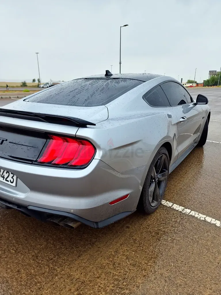 Ford Mustang GT 5.0 AT (466 حصان) - 15