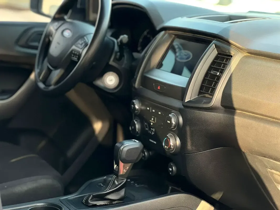Ford Ranger 2.0 AT (213 hp) - 14