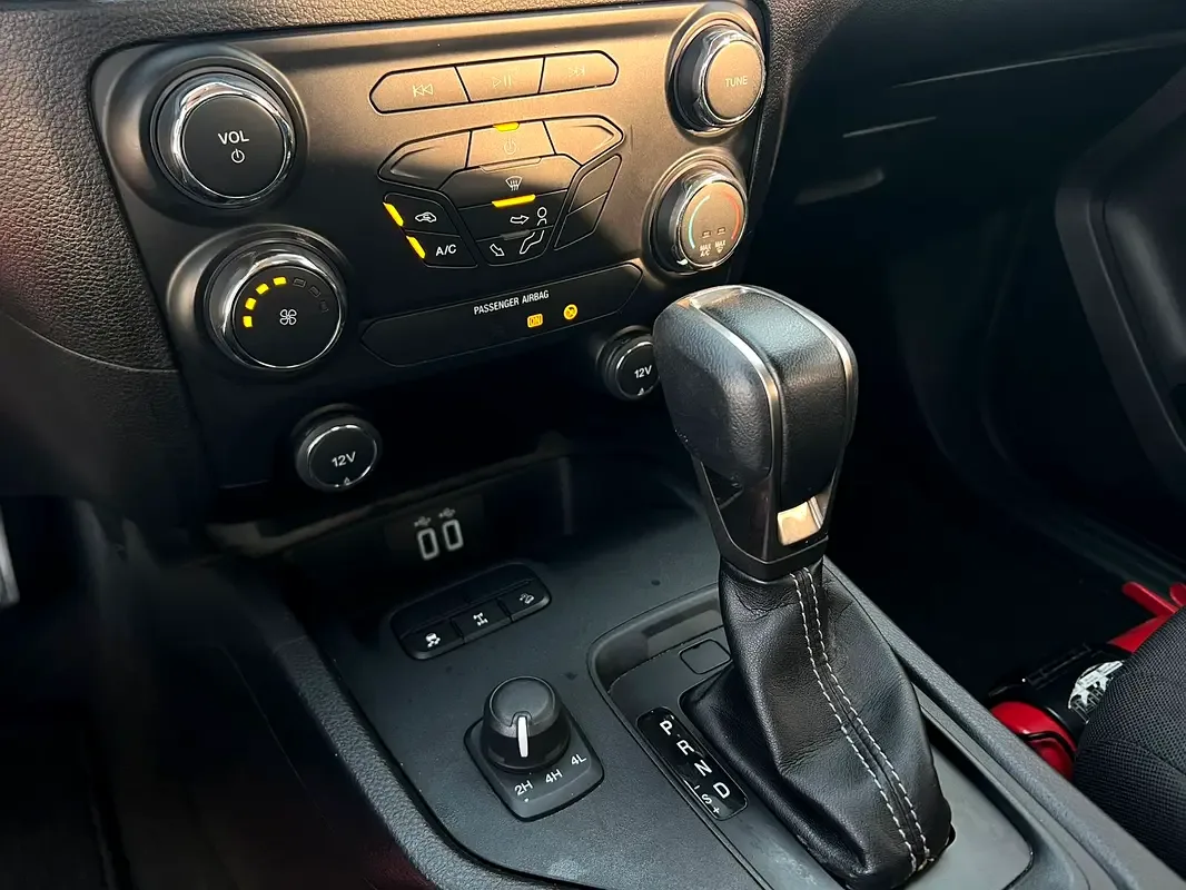 Ford Ranger 2.0 AT (213 hp) - 16