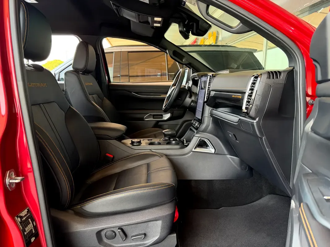 Ford Ranger 2.3 AT (270 hp) - 16