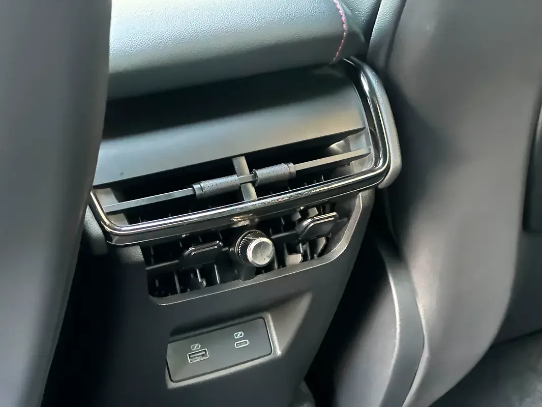 Ford Taurus 2.0 AT (232 حصان) - 18