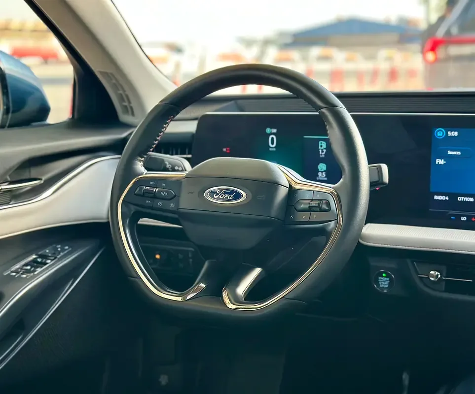 Ford Taurus 2.0 AT (232 حصان) - 9