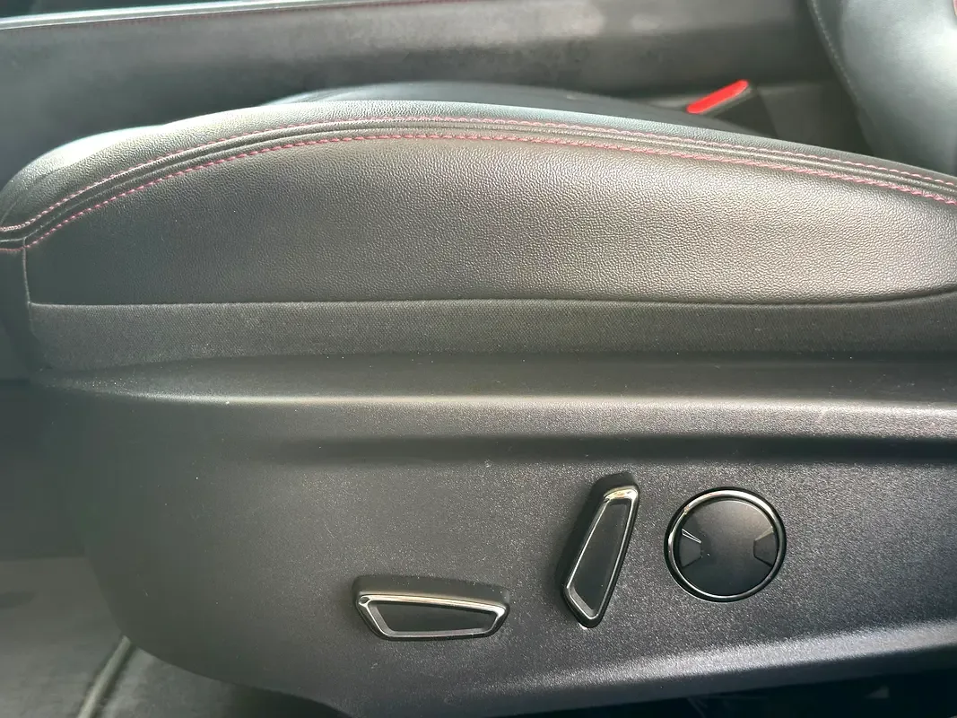 Ford Taurus 2.0 AT (232 حصان) - 12
