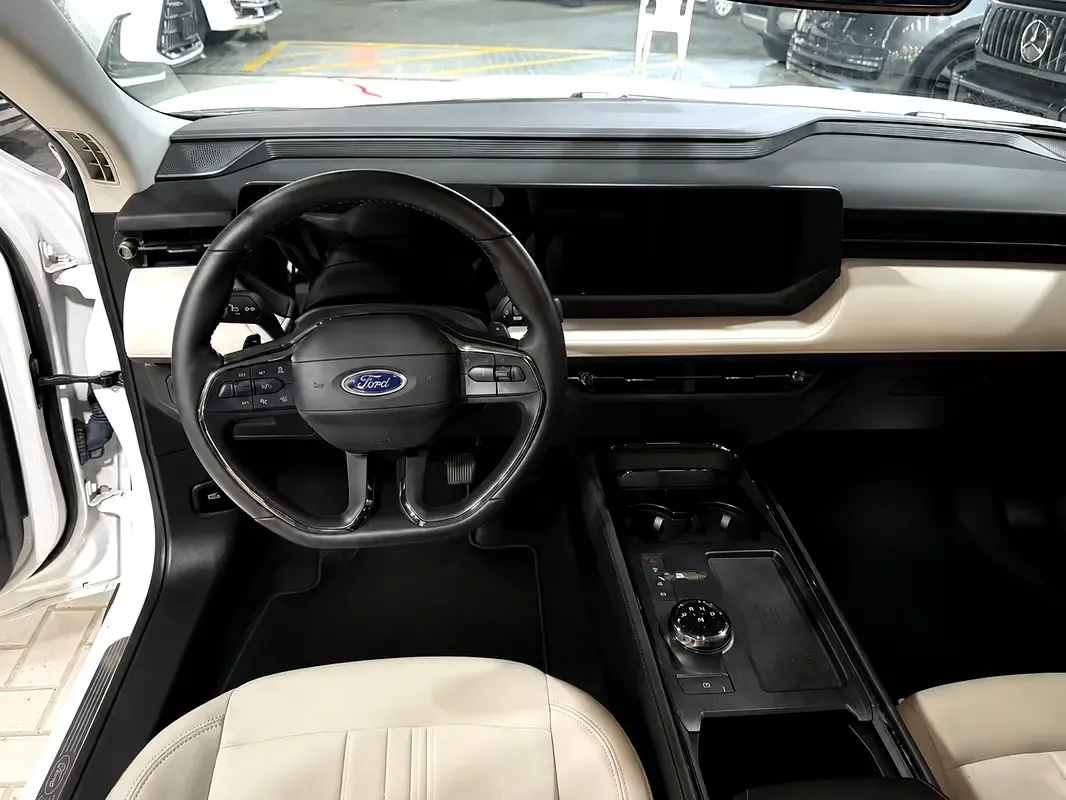 Ford Taurus 2.0 AT (239 hp) - 12
