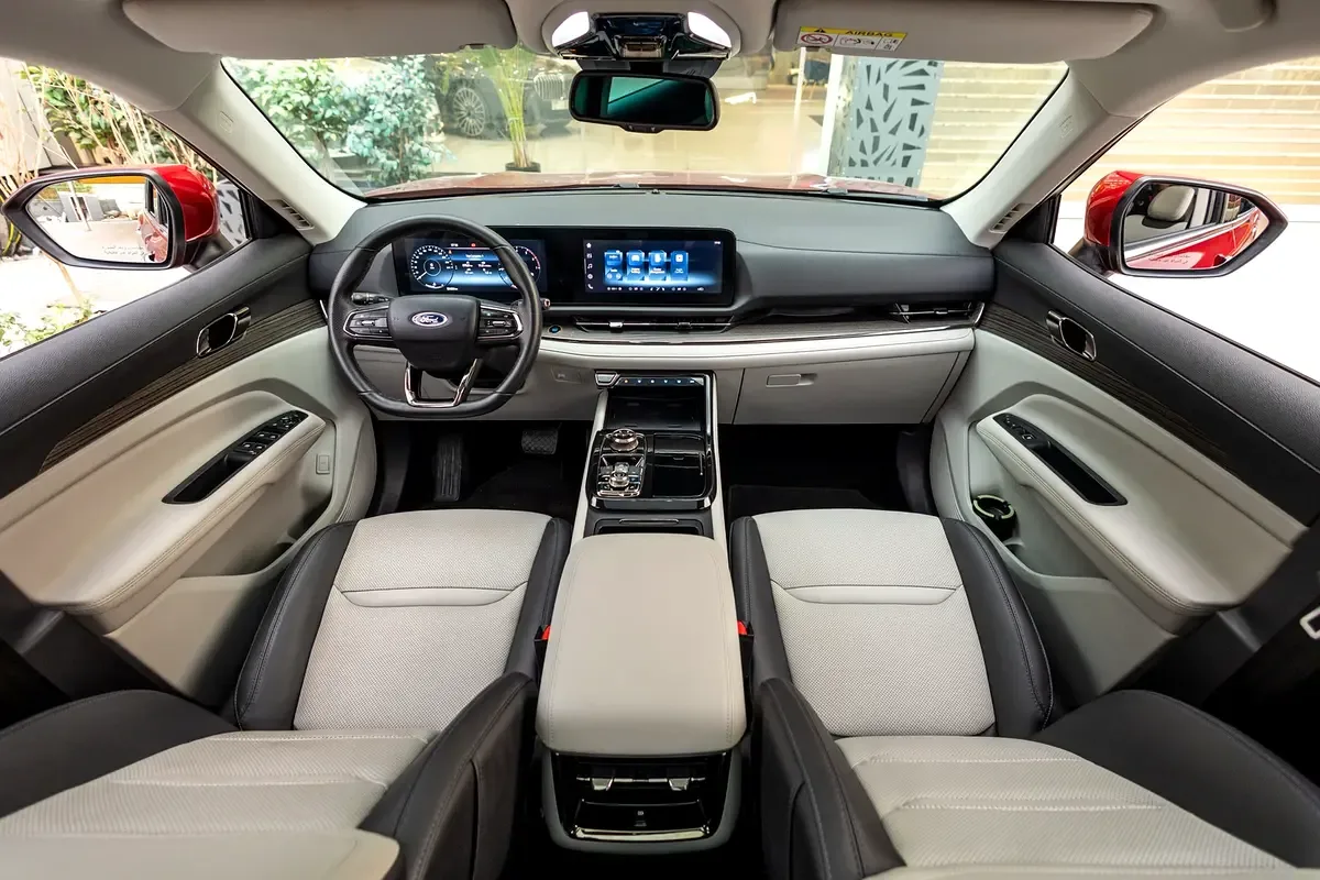 Ford Territory 1.8 AT (190 حصان) - 12