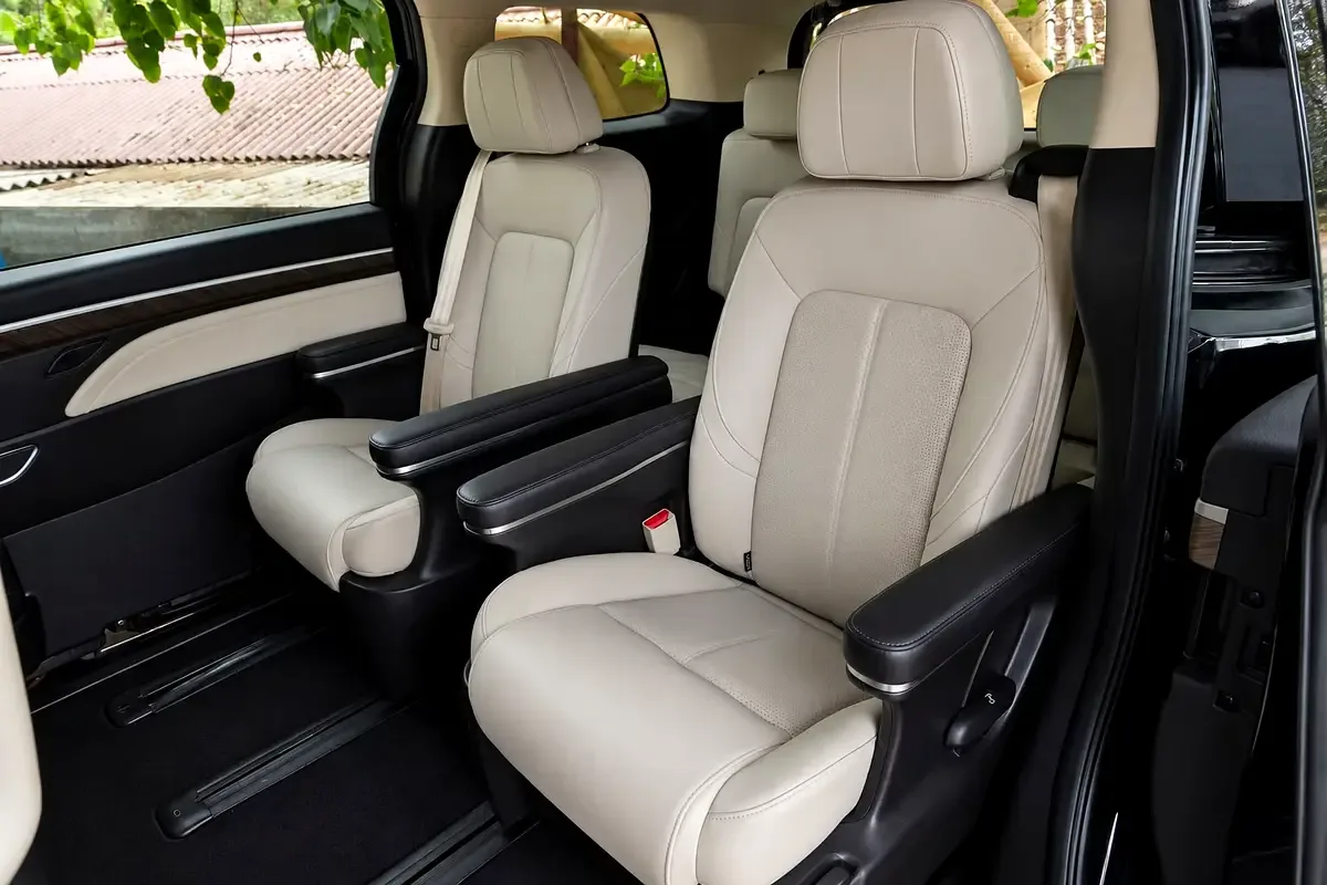 GAC GN8 2.0 AT (190 حصان) - 6