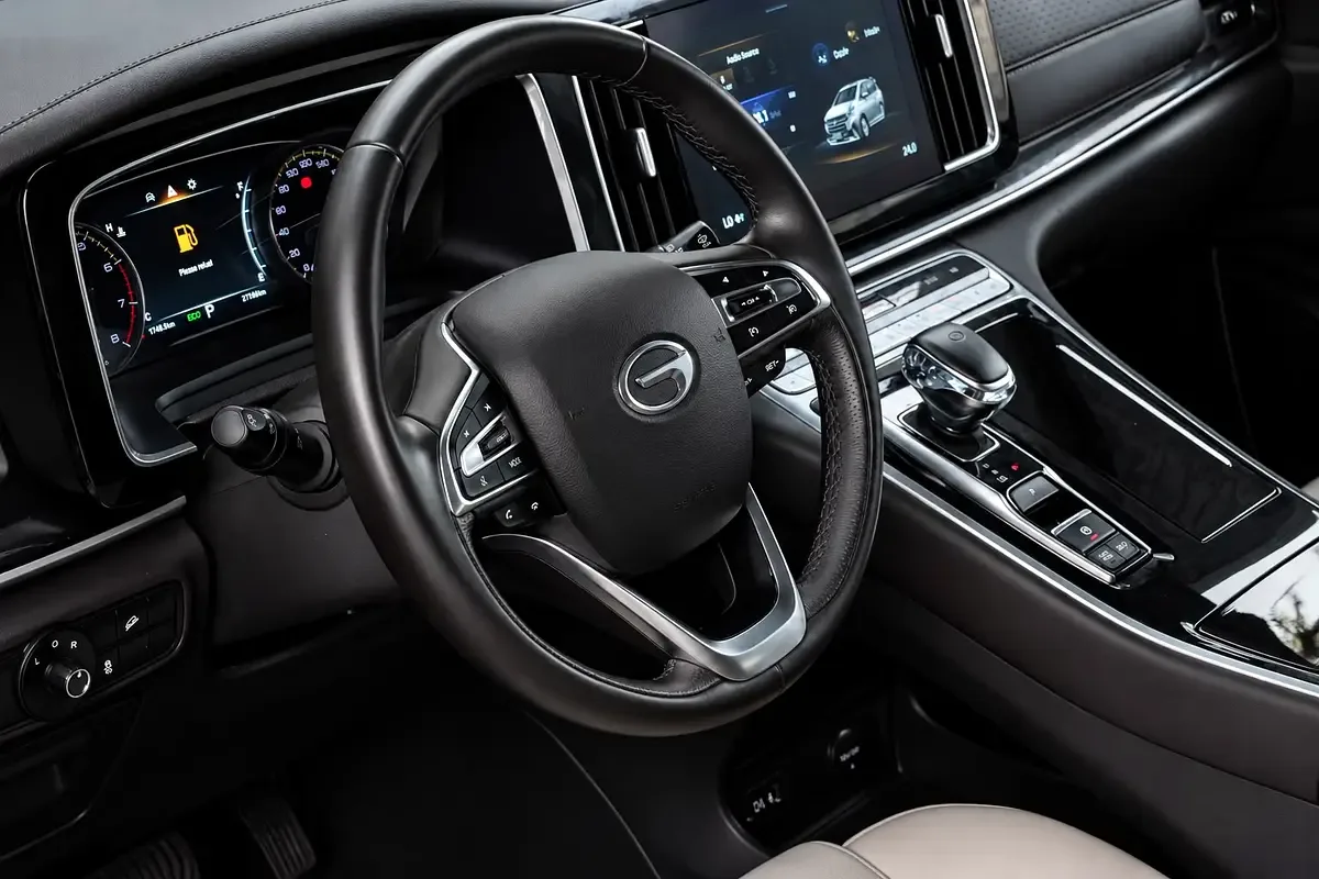 GAC GN8 2.0 AT (190 حصان) - 16