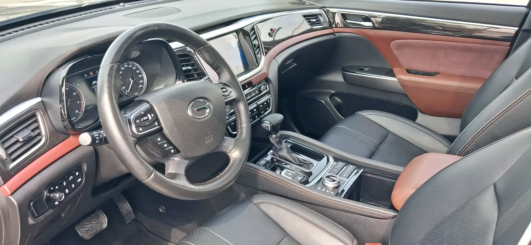 GAC GS8 2.0 AT (201 hp) - 8