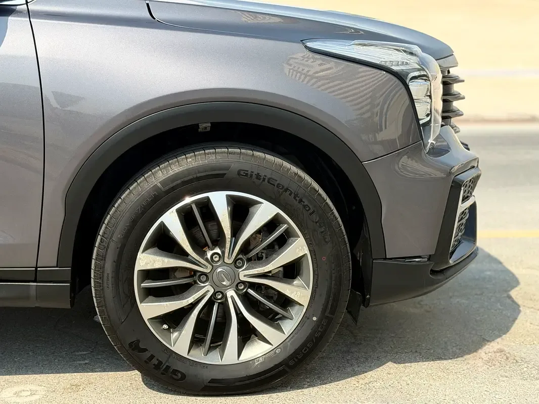 GAC GS8 2.0 AT 4WD (201 حصان) - 4