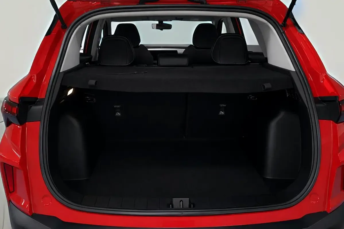 Geely Coolray 1.5 AMT (172 حصان) - 11