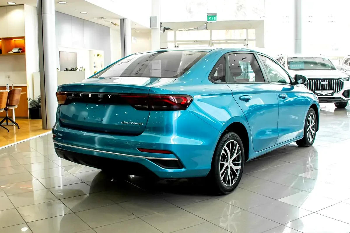 Geely Emgrand 1.5 AMT (181 hp) - 5