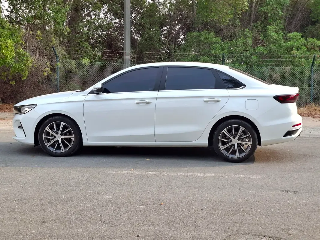 Geely Emgrand 1.5 AMT (181 حصان) - 4