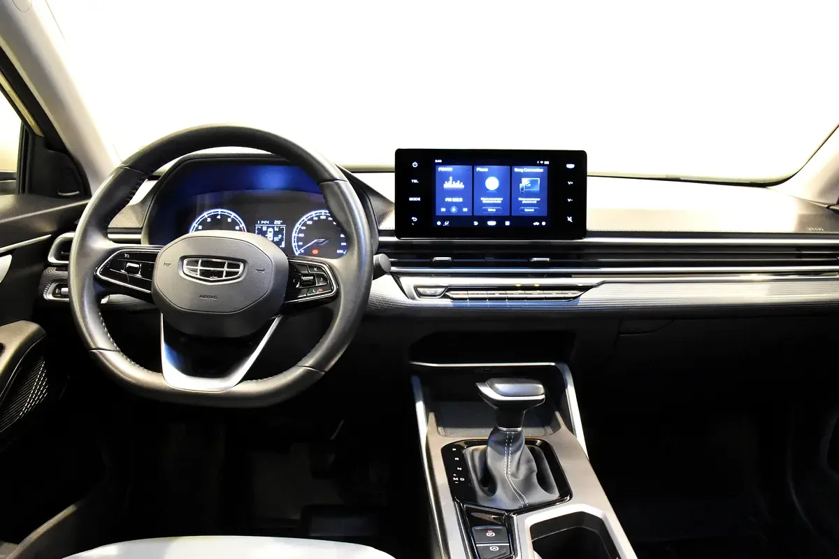 Geely Emgrand 1.5 AMT (181 hp) - 5