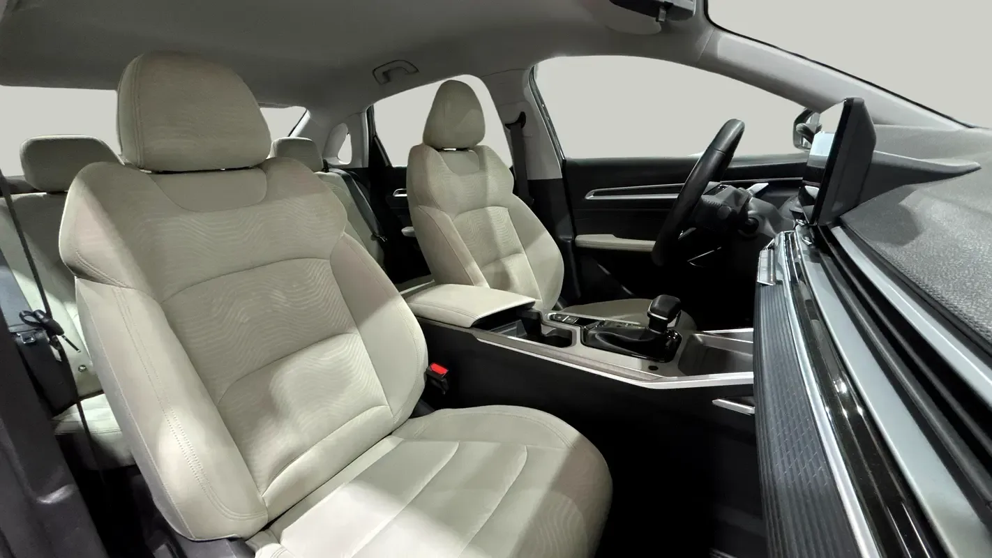 Geely Emgrand 1.5 AMT (181 حصان) - 6
