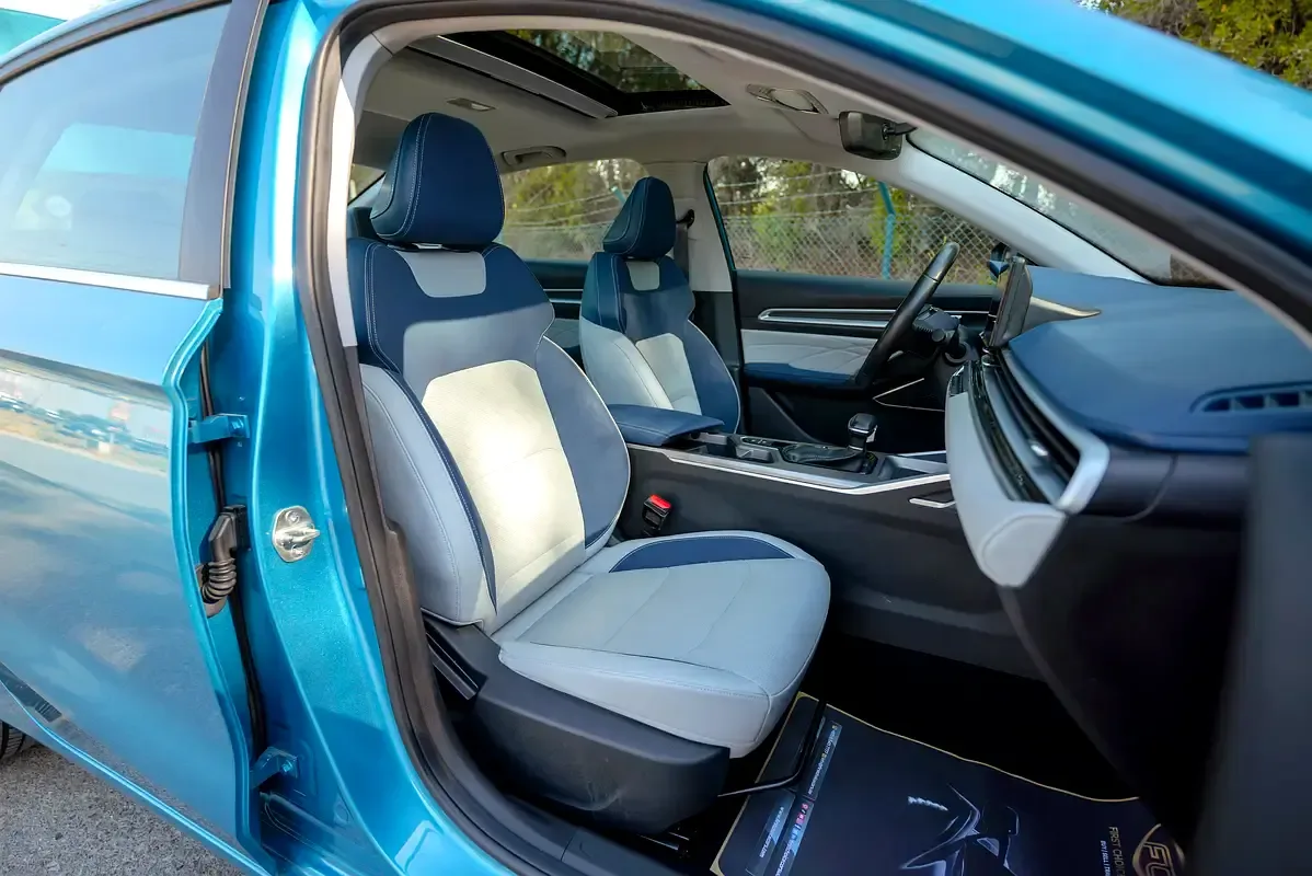 Geely Emgrand 1.5 AT (122 حصان) - 10