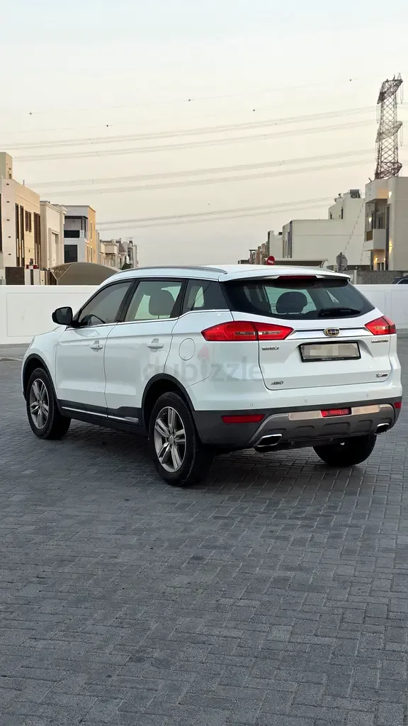 Geely Emgrand X7 2.0 AT (139 hp)