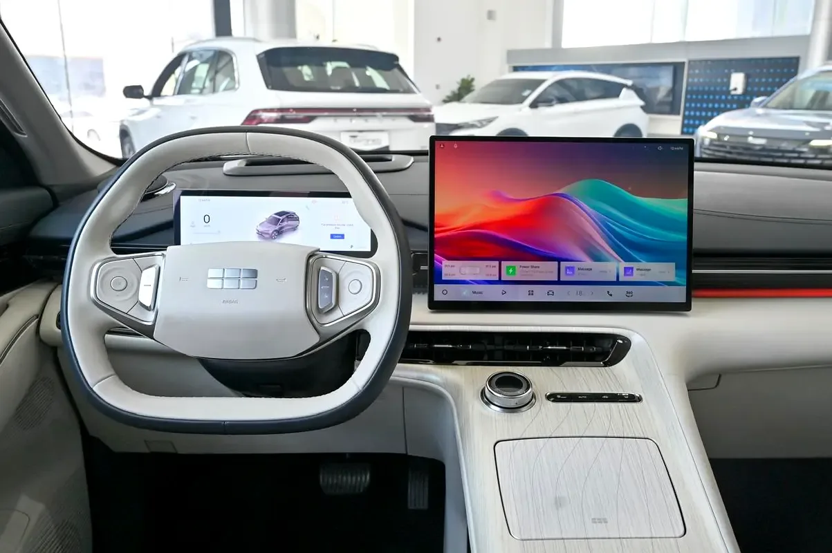 Geely EX5 AT (218 hp) - 11