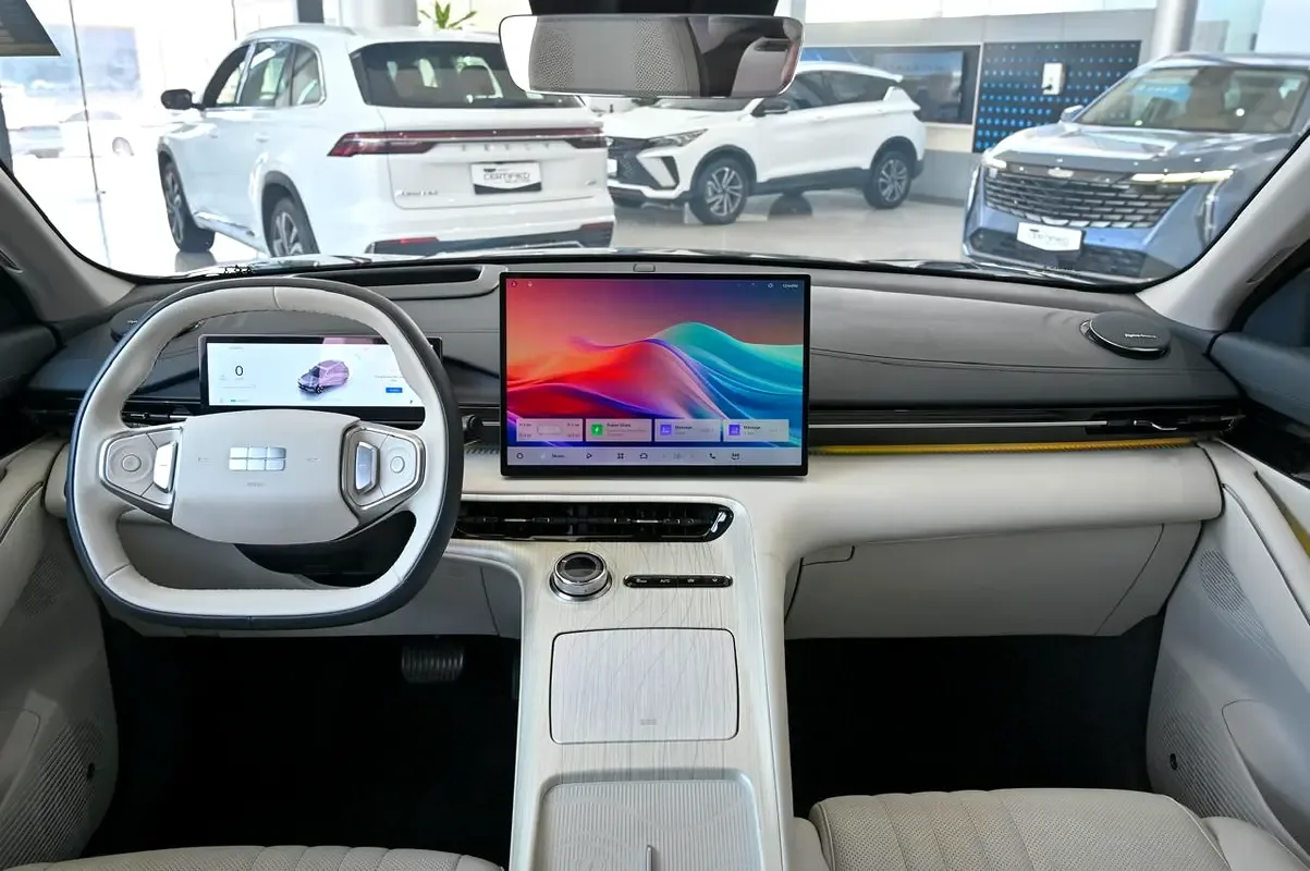 Geely EX5 AT (218 hp) - 17