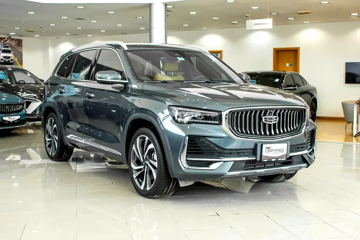 Geely Monjaro 2.0 AT (272 hp)