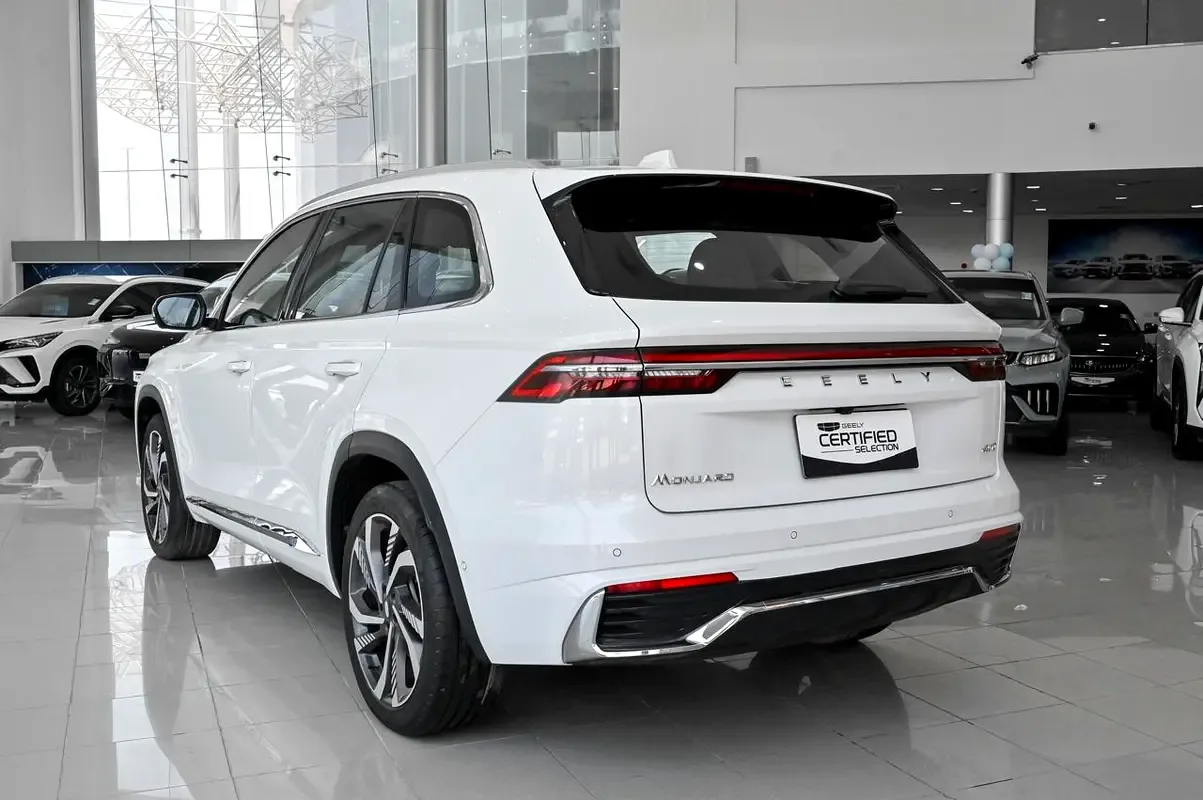 Geely Monjaro 2.0 AT (272 hp) - 2