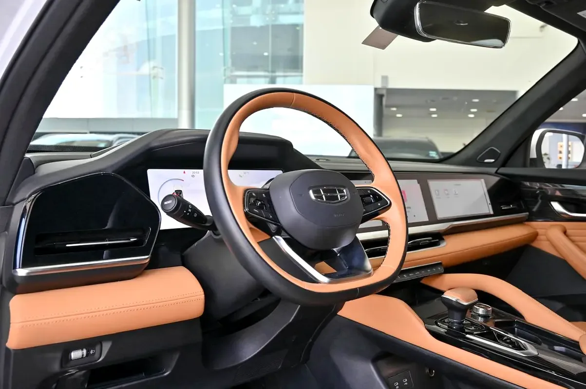 Geely Monjaro 2.0 AT (272 hp) - 15