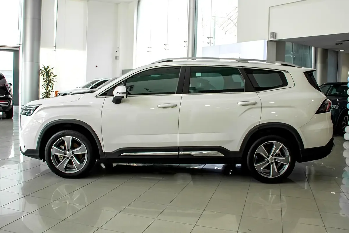 Geely Okavango 2.0 AMT (200 حصان) - 8