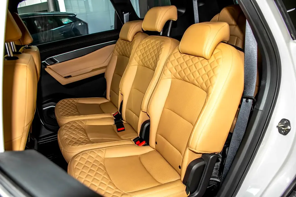 Geely Okavango 2.0 AMT (200 حصان) - 13