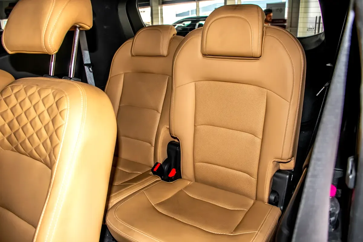 Geely Okavango 2.0 AMT (200 حصان) - 16
