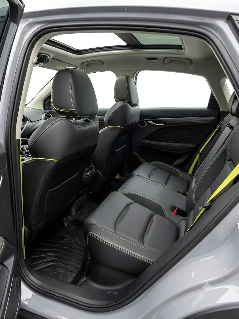 Geely Tugella 2.0 AT 4WD (238 hp) - 9