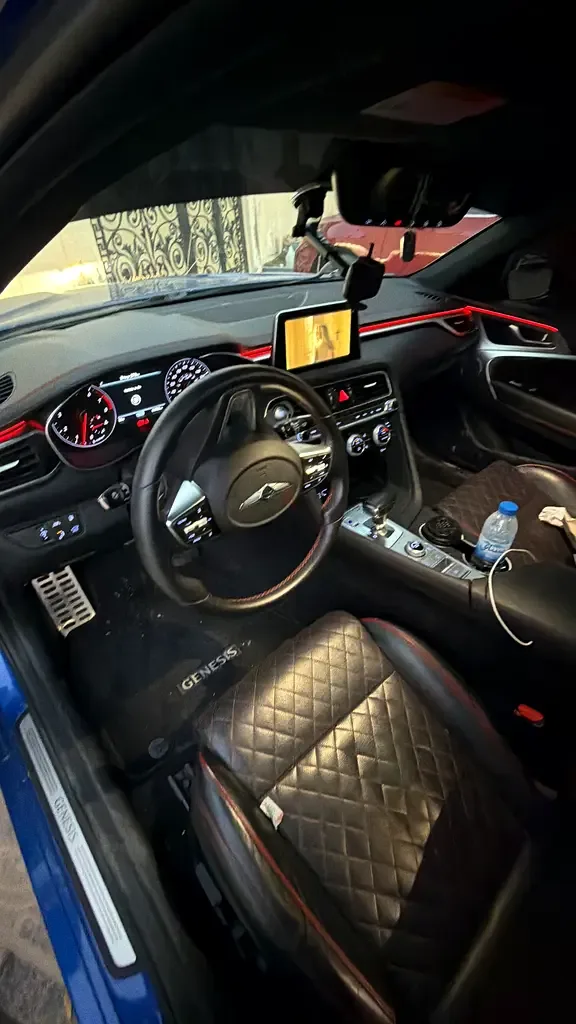 Genesis G70 3.3 AT AWD (370 hp)