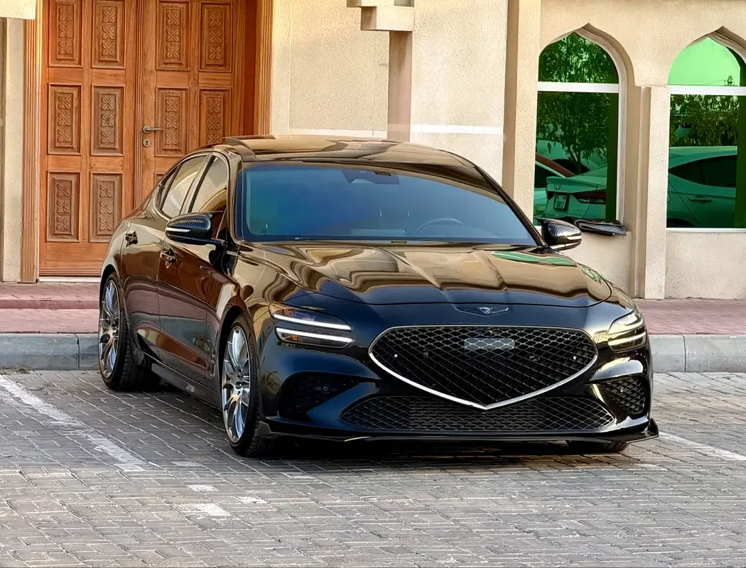 Genesis G70 3.3 AT AWD (370 hp)