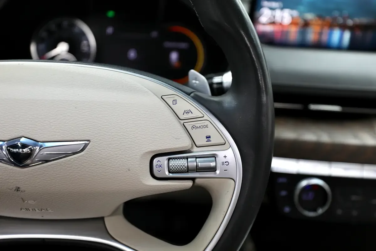 Genesis G80 2.5 AT AWD (304 حصان) - 12