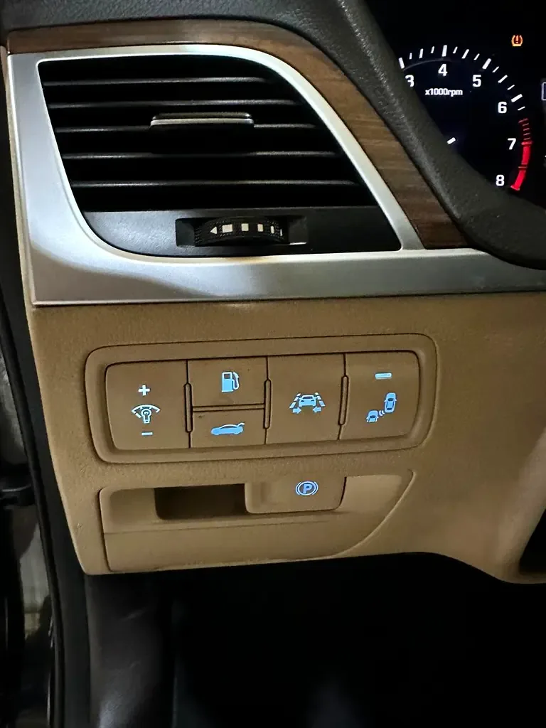 Genesis G80 3.3 AT AWD (370 hp) - 6