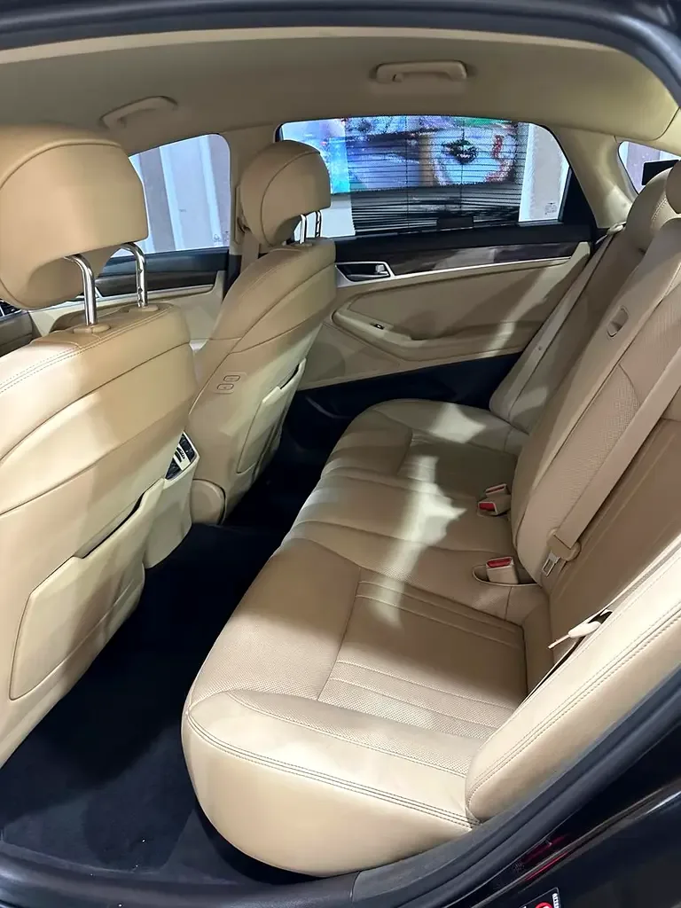 Genesis G80 3.3 AT AWD (370 hp) - 12