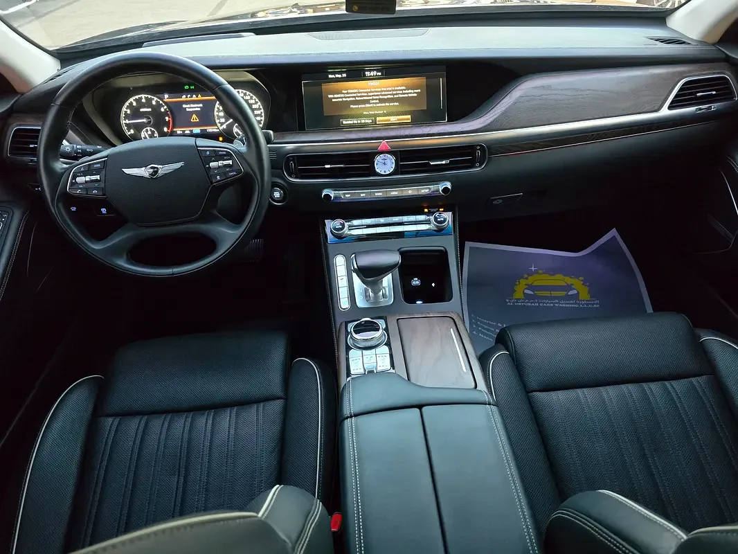 Genesis G90 3.5 AT 4WD (380 hp) - 11
