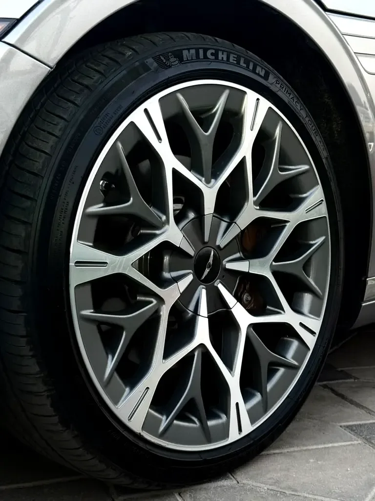 Genesis G90 3.5 AT RWD (415 hp) - 8