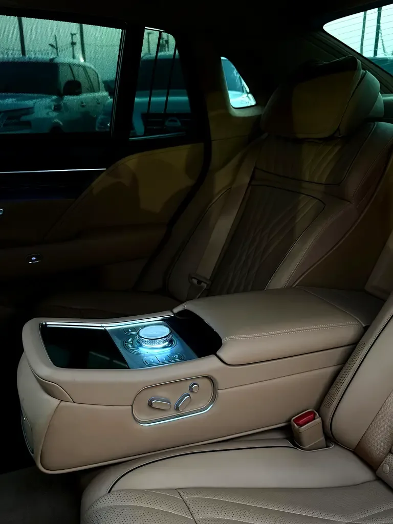 Genesis G90 3.5 AT RWD (415 hp) - 14