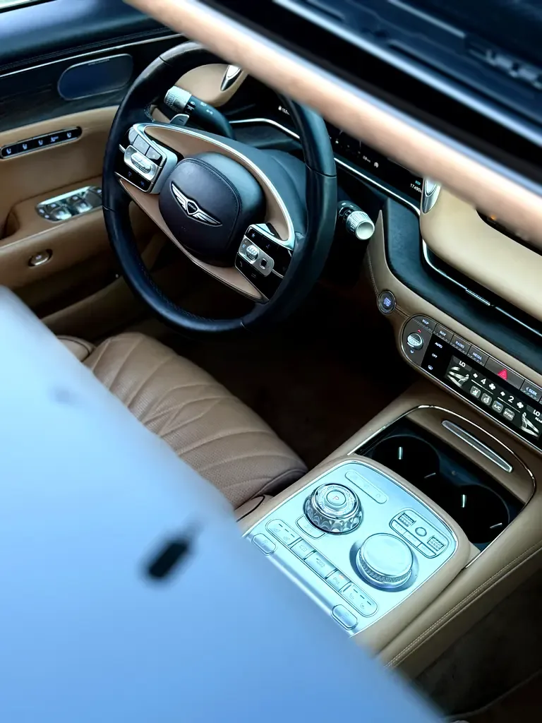 Genesis G90 3.5 AT RWD (415 hp) - 13