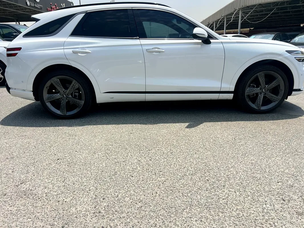 Genesis GV70 2.5 AT (304 hp) - 5