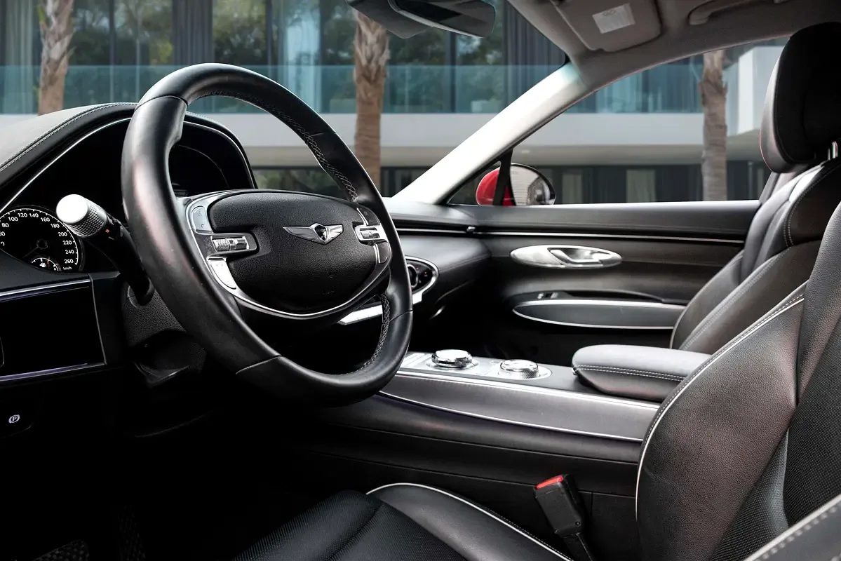 Genesis GV70 2.5 AT (304 hp) - 9