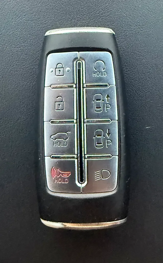 Genesis GV70 2.5 AT 4WD (304 حصان) - 16
